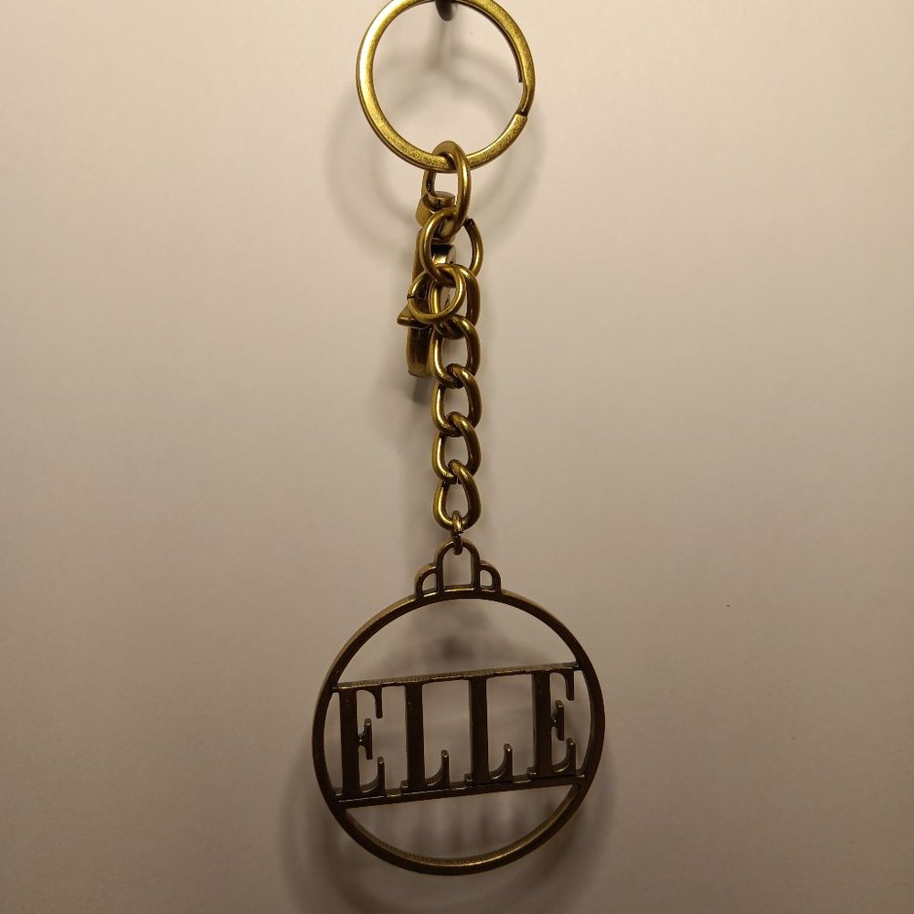 Vintage Elle Keychain Round Gold Tone